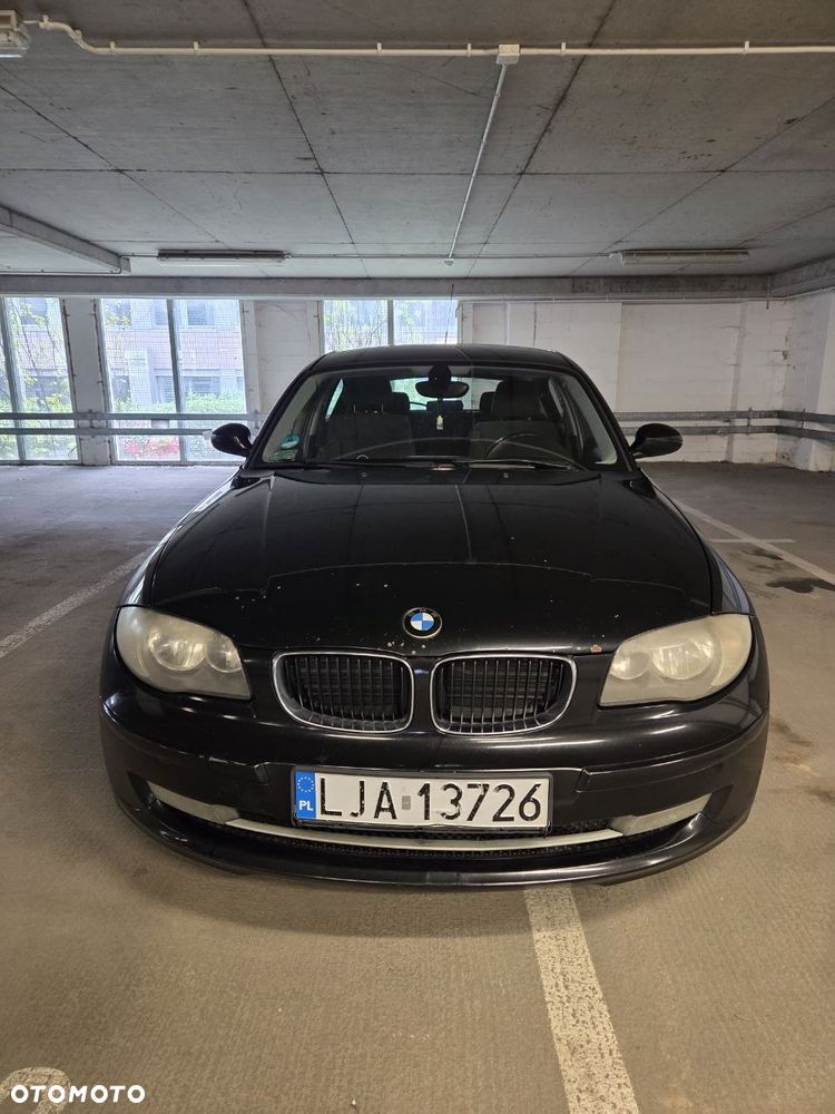 BMW Seria 1 118d DPF - 1