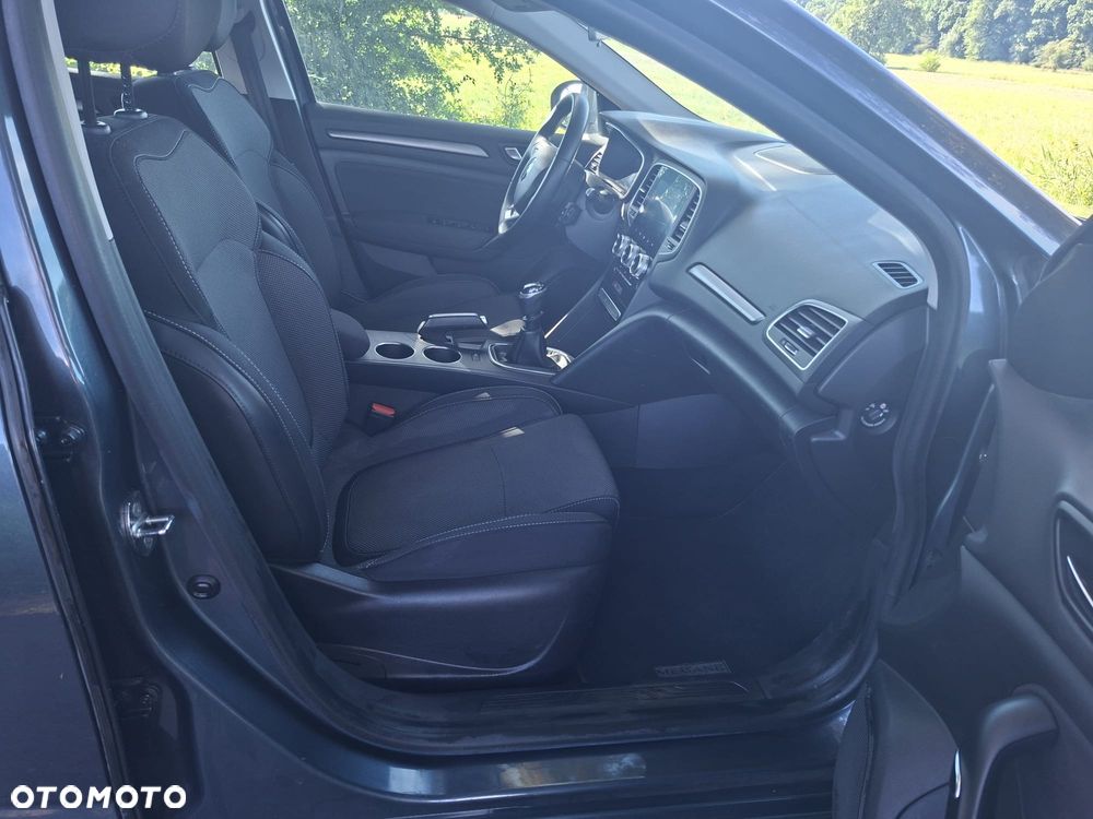 Renault Megane BLUE dCi 115 EQUILIBRE - 19