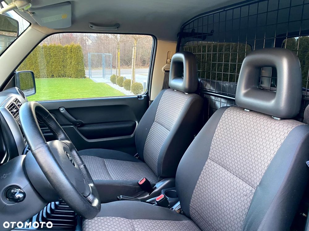 Suzuki Jimny - 22