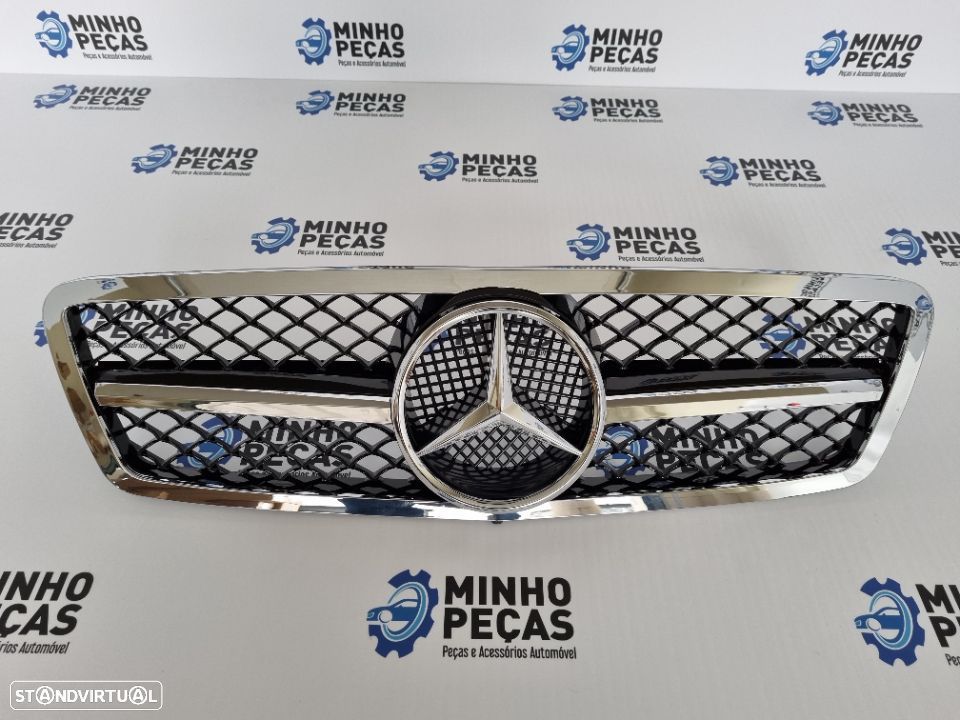 Grelhas Mercedes (W203) Look (C63) AMG - 1