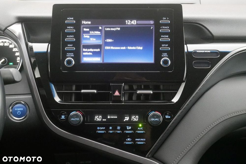 Toyota Camry 2.5 Hybrid Comfort CVT - 10