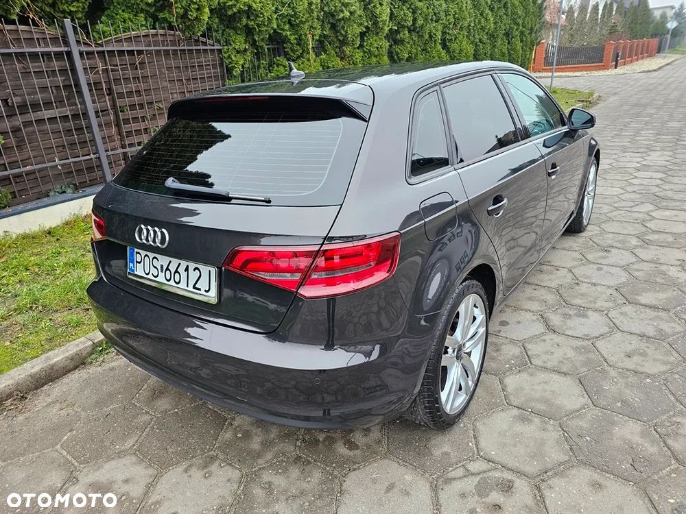 Audi A3 Sportback - 8