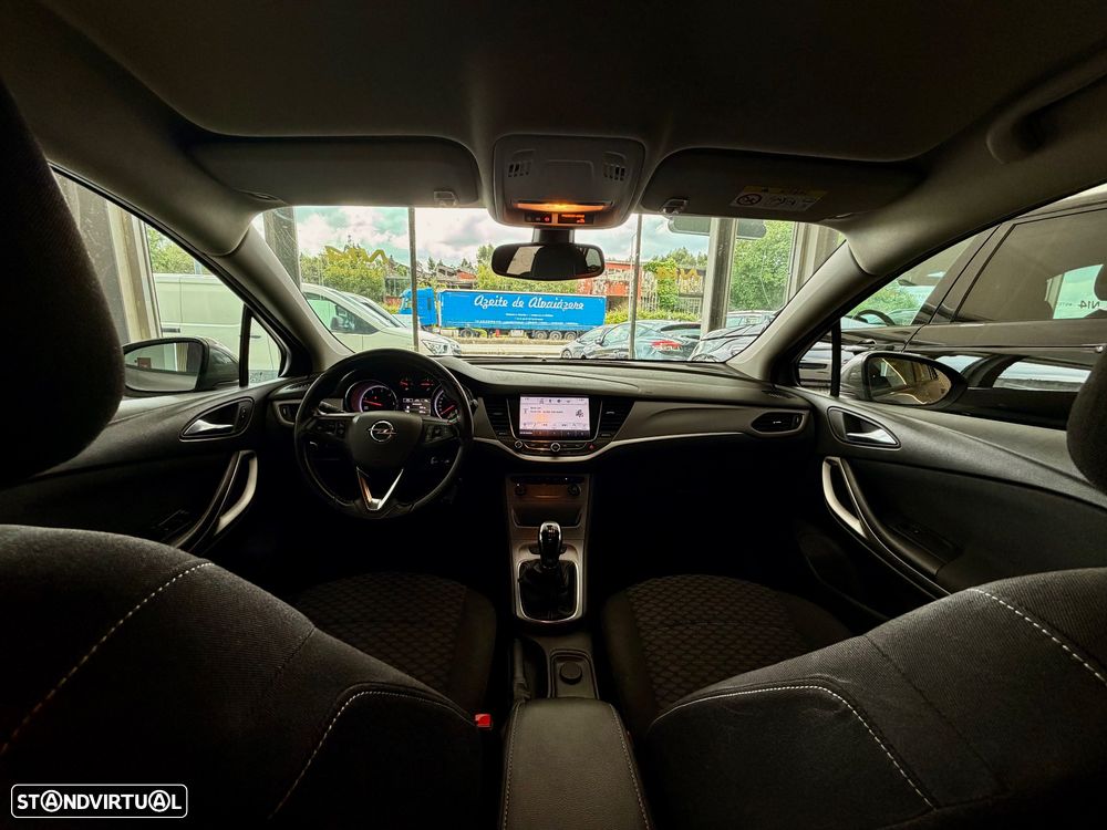 Opel Astra Sports Tourer 1.6 D (CDTI) S&S Selection - 18