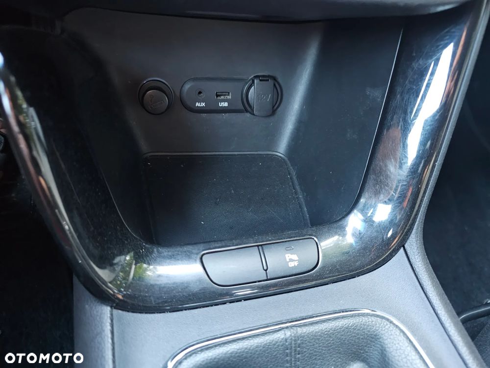 Kia Ceed 1.6 CRDi 128 ISG Platinum Edition - 10
