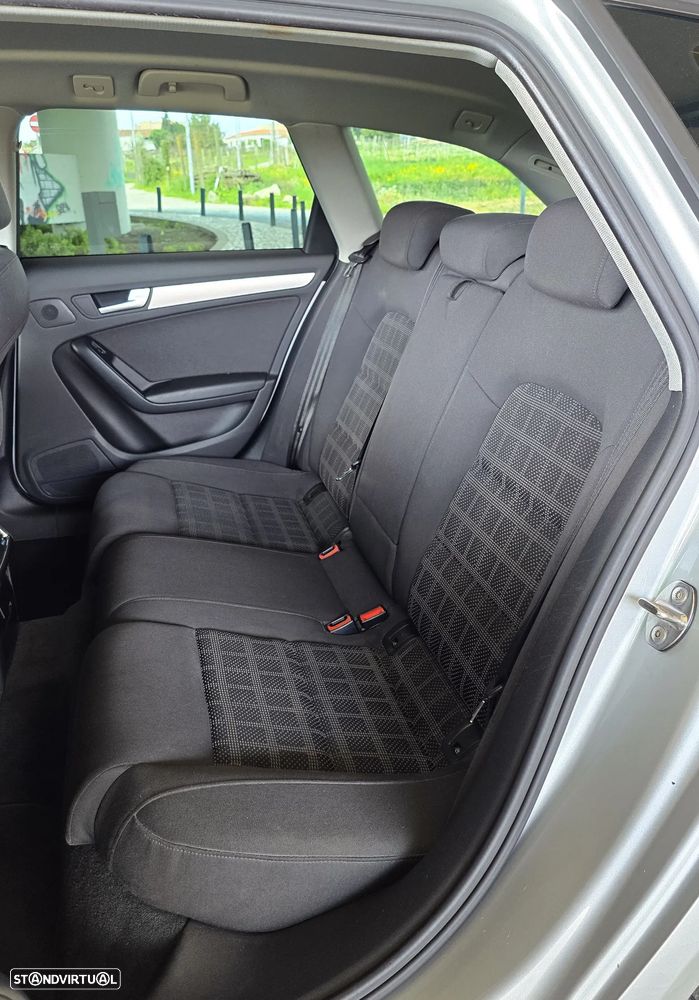 Audi A4 Avant 2.0 TDI Multitronic - 16