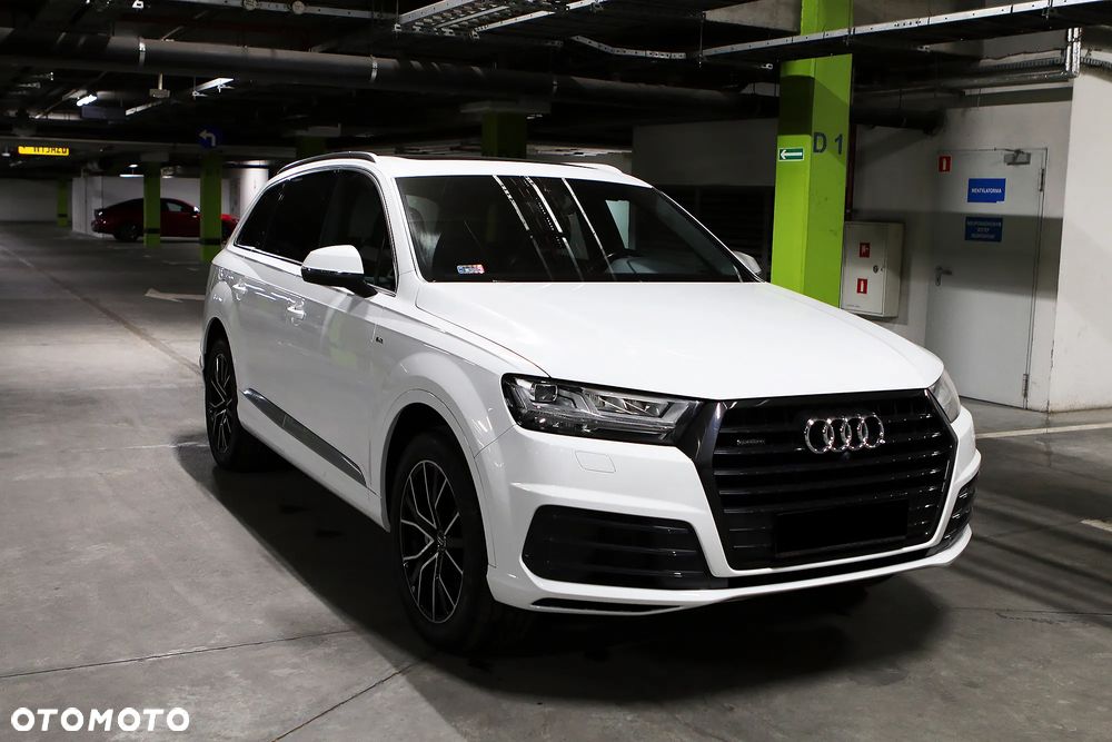 Audi Q7 - 12