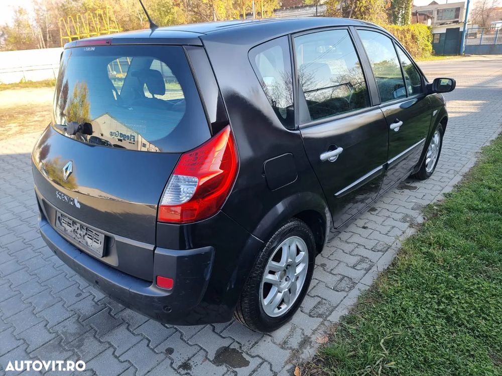 Renault Scenic II 1.6 Dynamique - 5