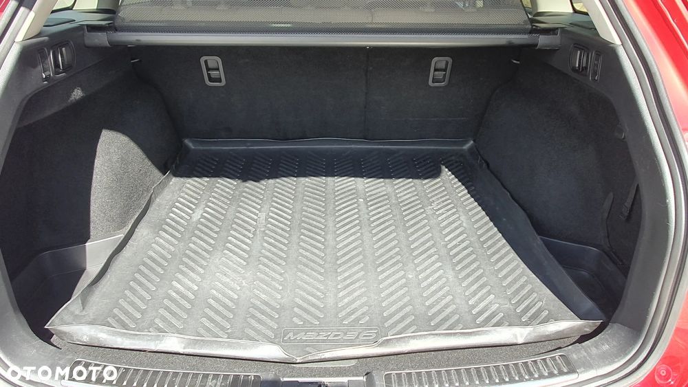 Mazda 6 - 8