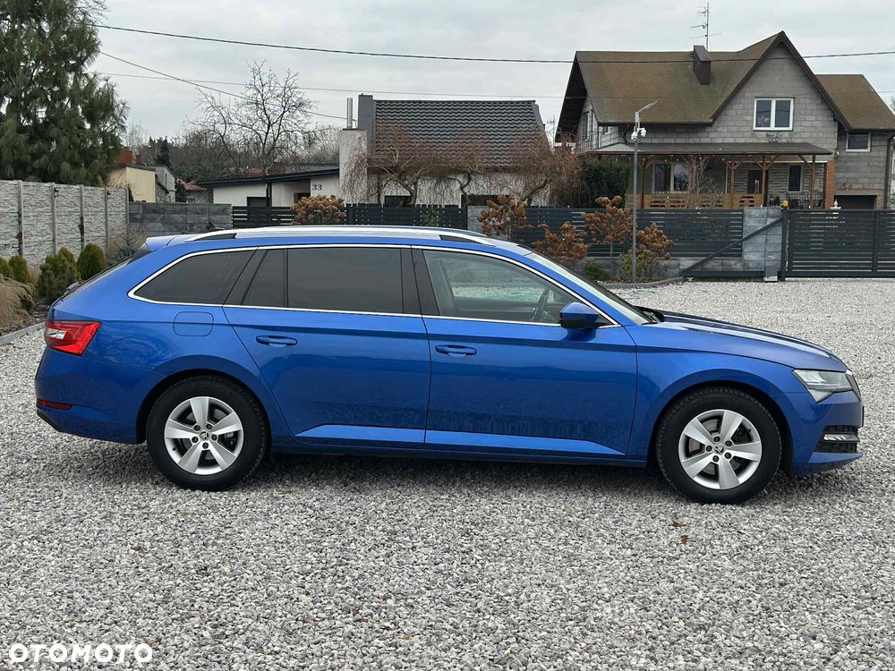 Skoda Superb 2.0 TDI SCR Ambition DSG - 12