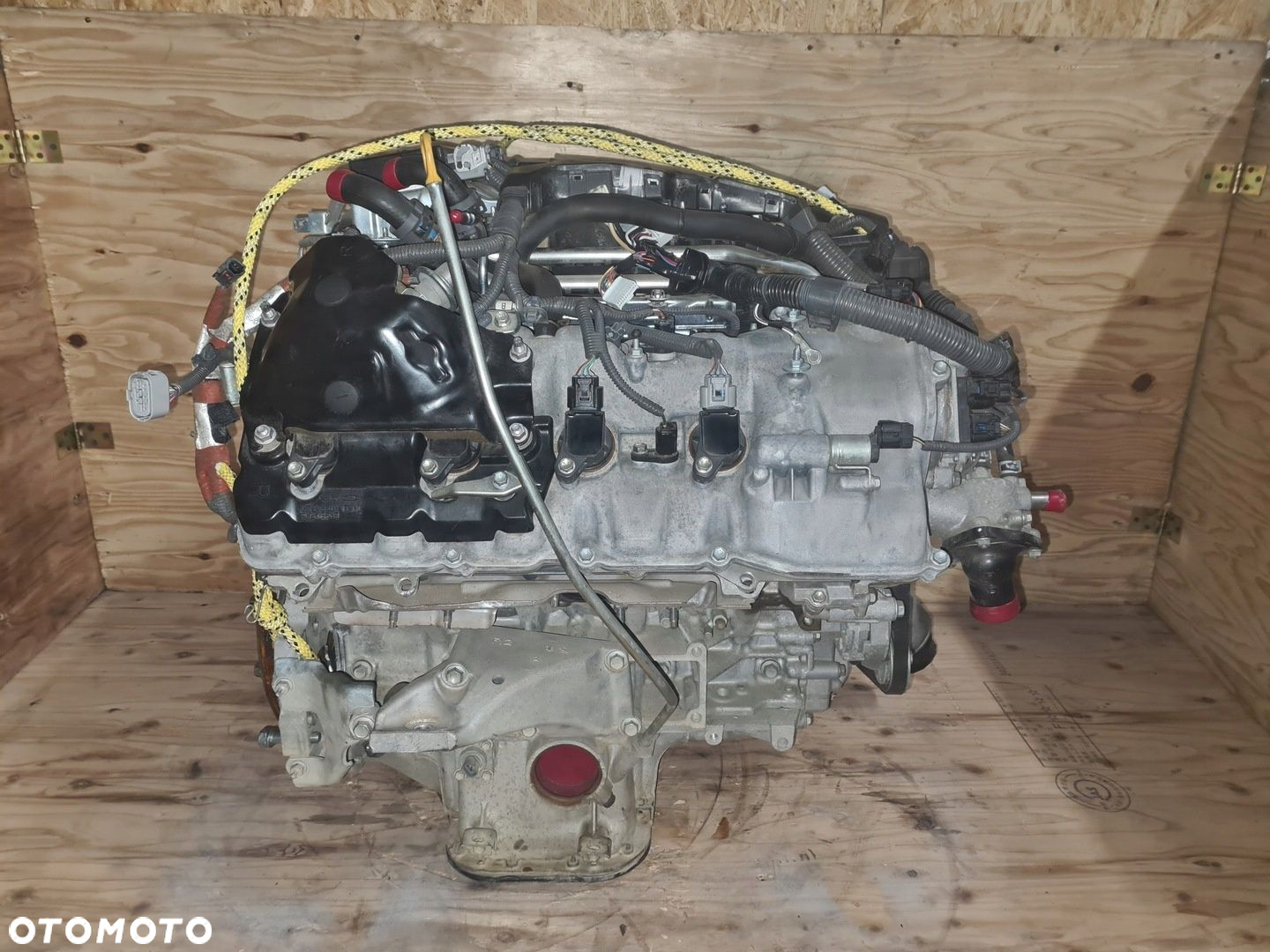 SILNIK LEXUS LS600 LS600H 5.0 2UR-FSE - KOMPLETNY - 3