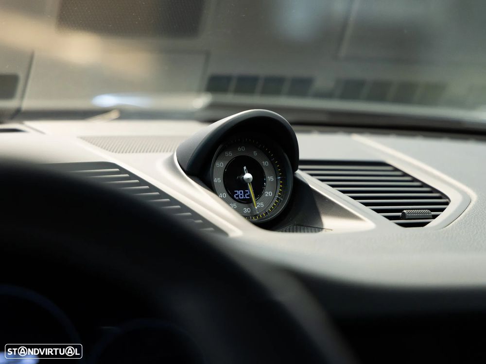 Porsche 911 (992) GT3 Touring Package PDK - 18