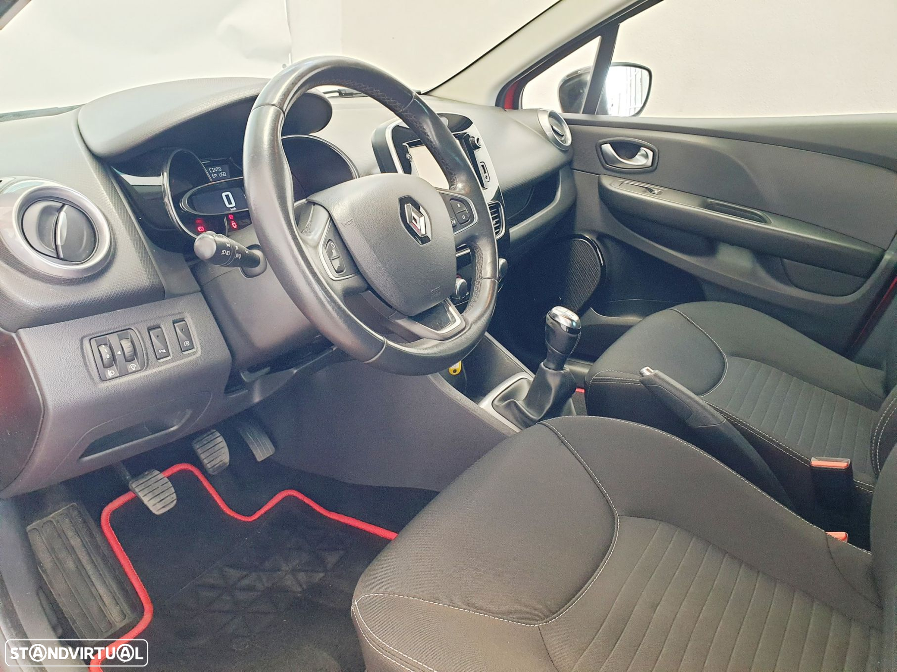 Renault Clio 1.5 dCi Limited - 14