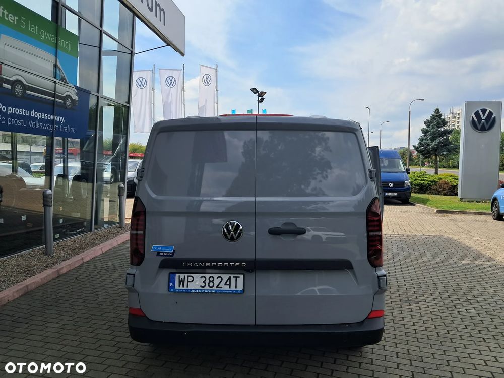Volkswagen Transporter T7 - 11