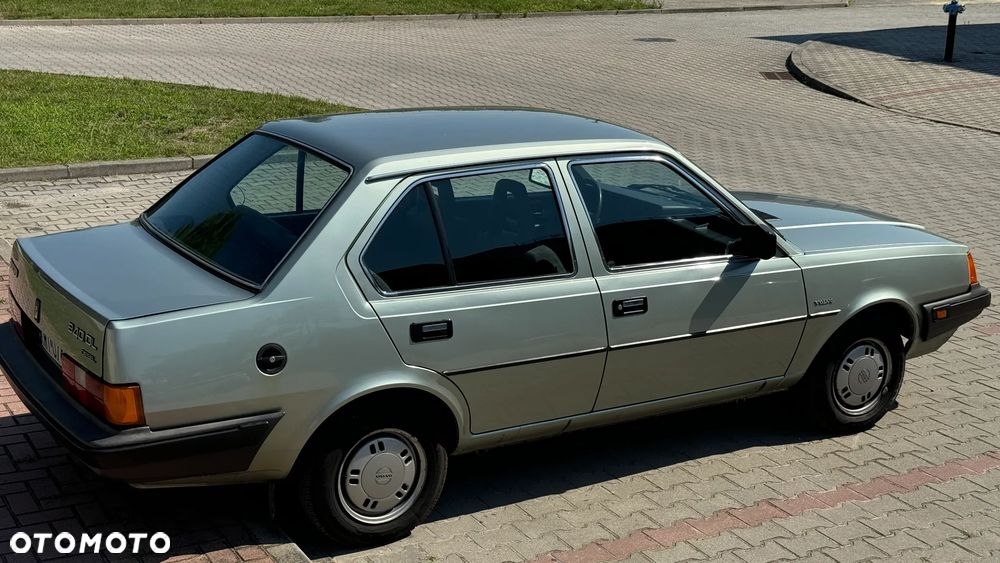 Volvo 340 1.6D DL Sedan - 18