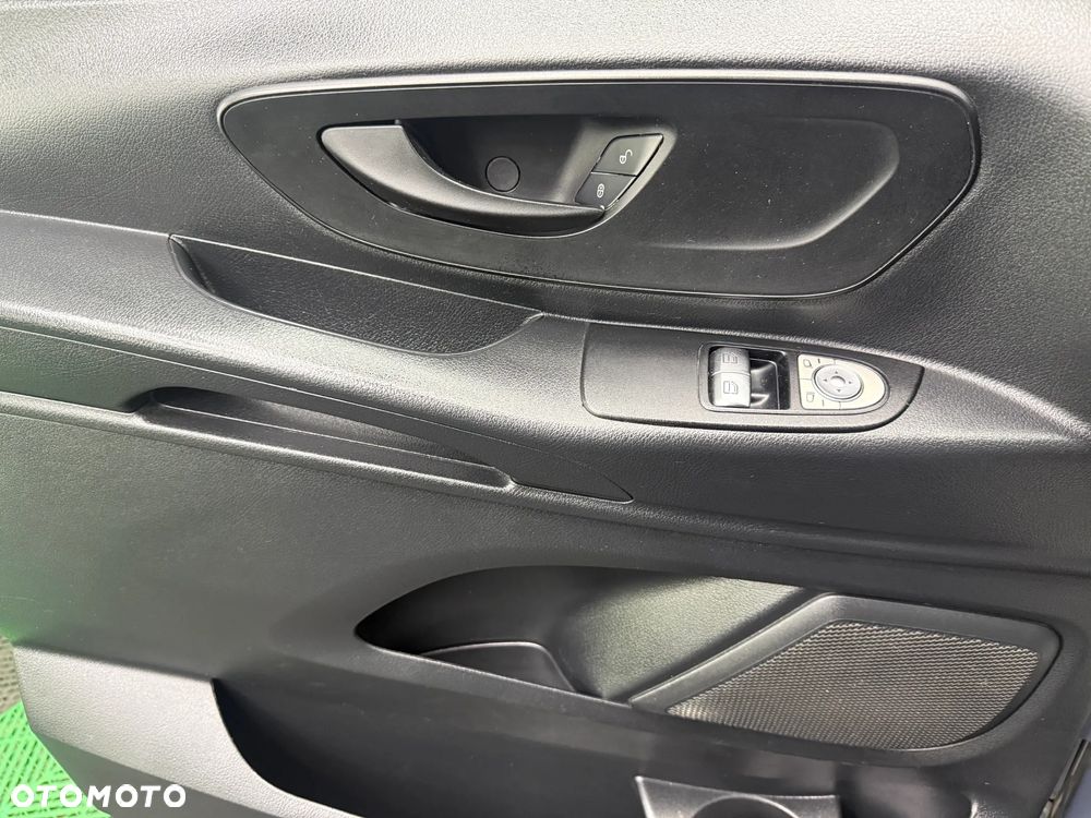 Mercedes-Benz VITO - 7