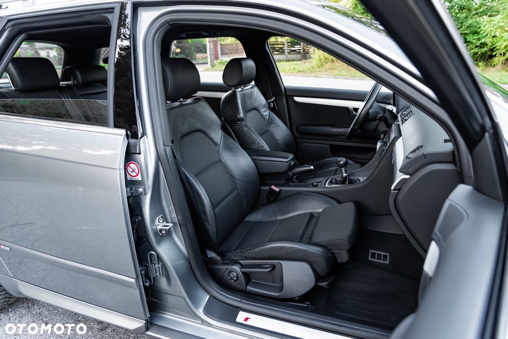 Audi A4 Avant 1.8T - 23