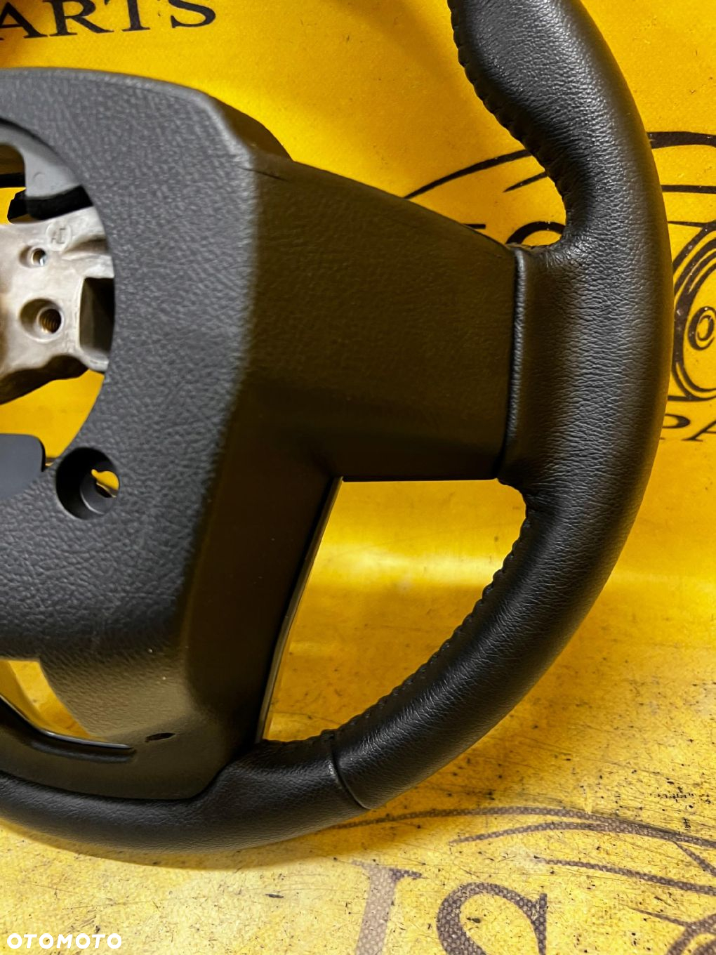 KIEROWNICA SKÓRZANA WIELOFUNKCYJNA TEMPOMAT KOMPUTER TOYOTA HILUX VIII 8 - 15