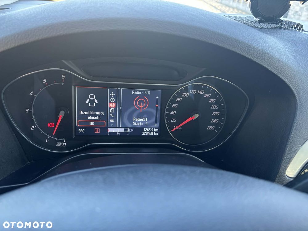 Ford S-Max 2.0 TDCi DPF Titanium - 13