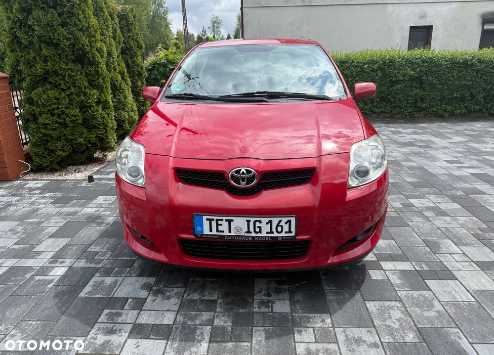 Toyota Auris 1.4 VVT-i Team - 4