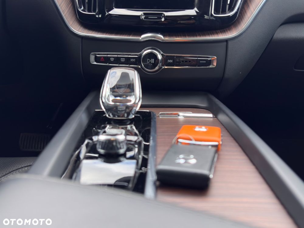 Volvo XC 60 B5 B Inscription - 30