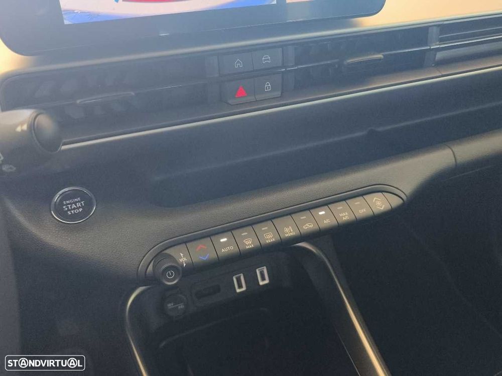 Jeep Avenger 1.2 GSE T3 Summit - 23