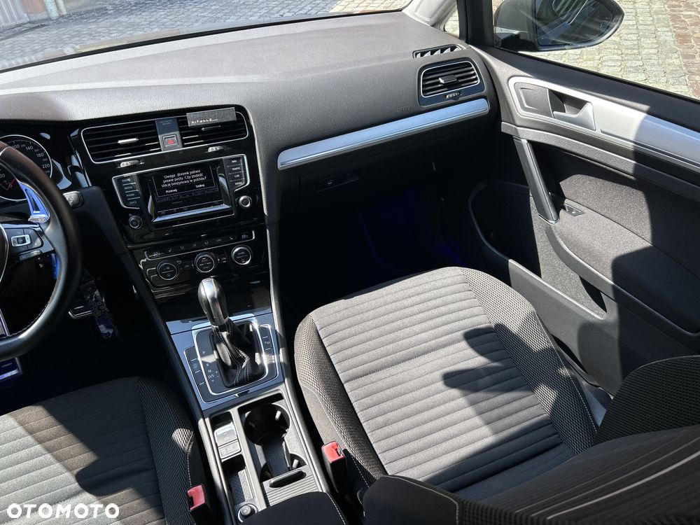 Volkswagen Golf 1.2 TSI BlueMotion Technology DSG Cup - 11