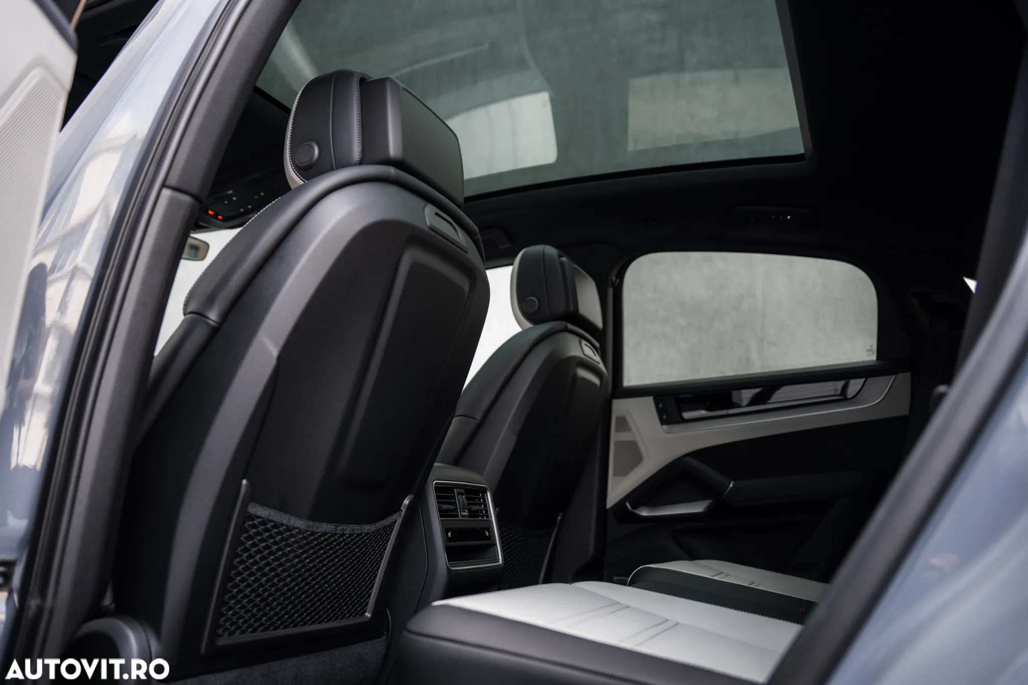 Porsche Cayenne Coupe - 26