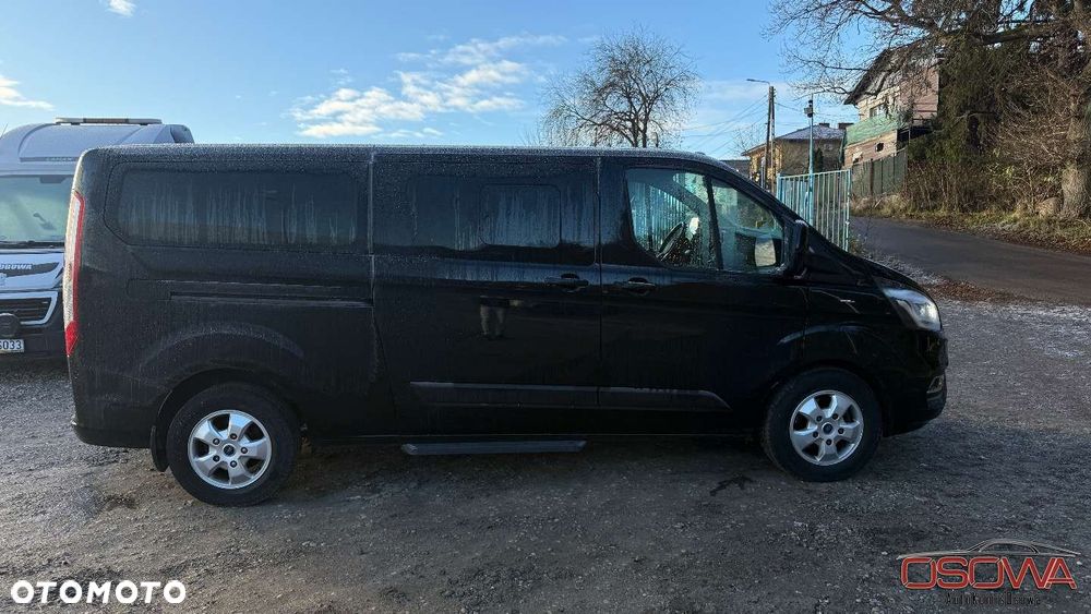 Ford Tourneo Custom - 6
