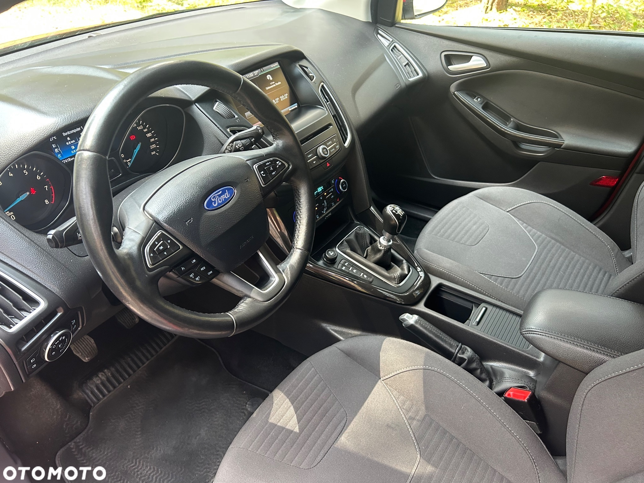 Ford Focus 1.0 EcoBoost Active - 10