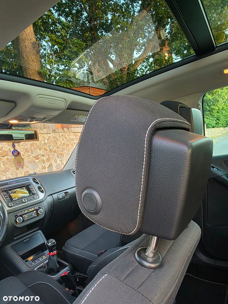 Volkswagen Tiguan - 12