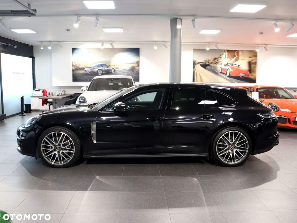 Porsche Panamera 4 Platinum Edition - 2