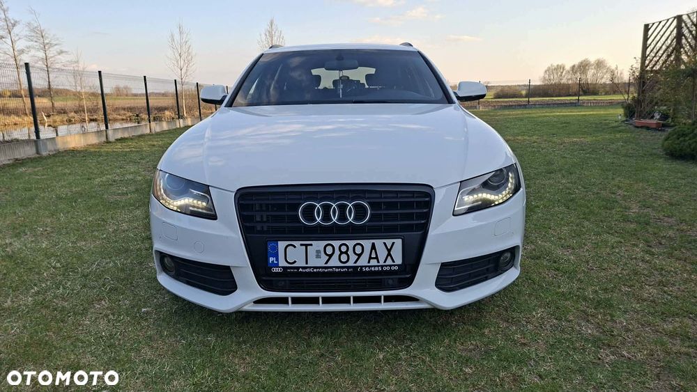Audi A4 Avant 2.0 TDI DPF Ambiente - 2