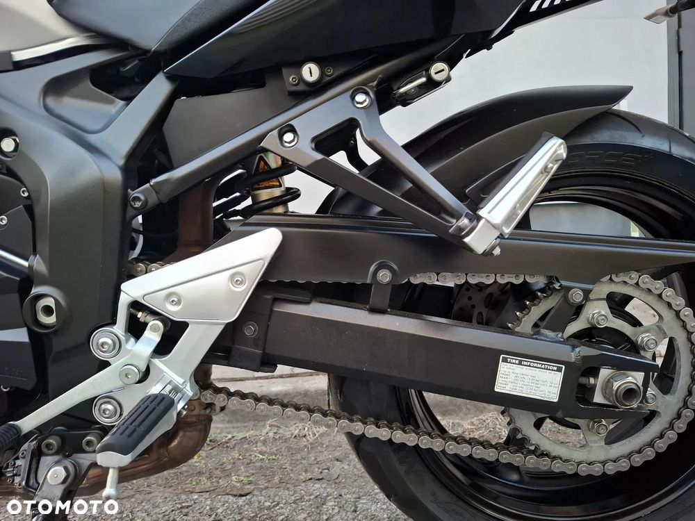 Yamaha FZ6 - 29