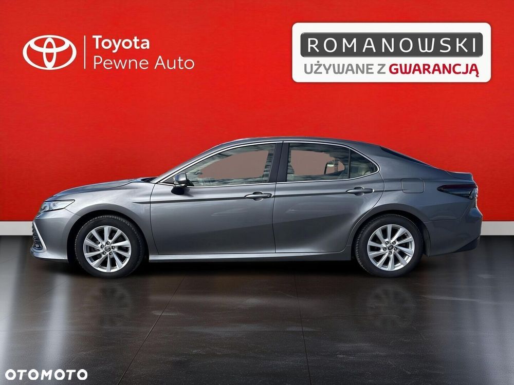 Toyota Camry 2.5 Hybrid Comfort CVT - 18