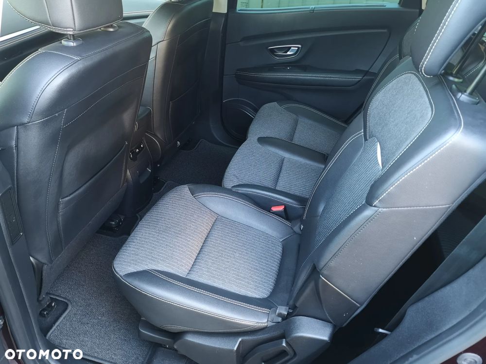 Renault Scenic 1.3 TCe FAP Intens EDC - 29