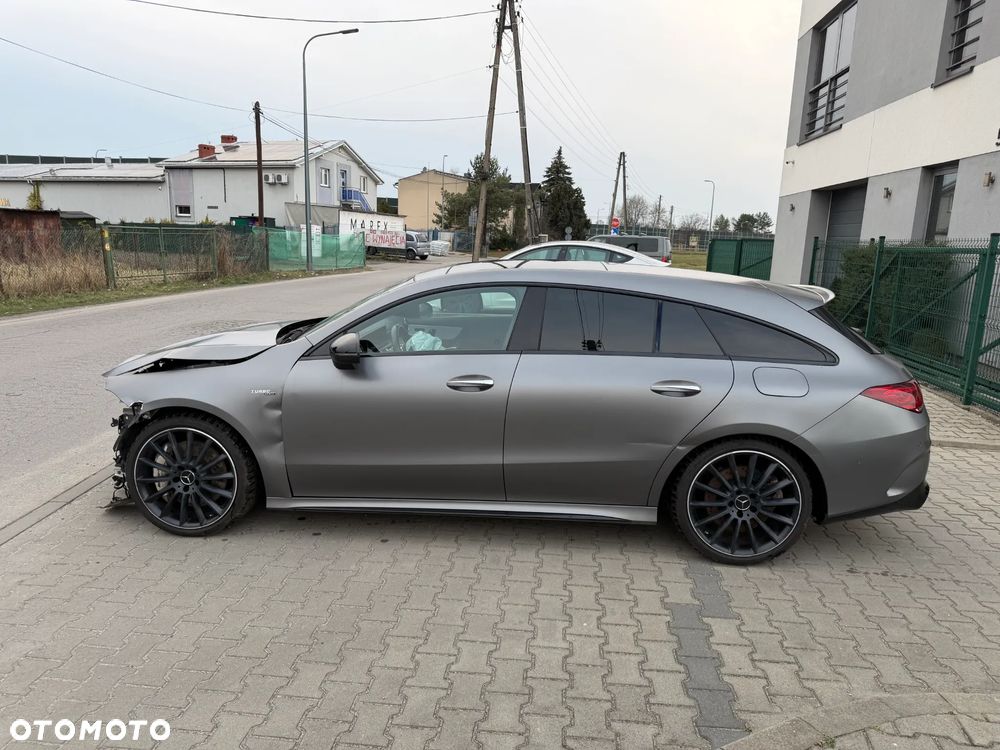 Mercedes-Benz CLA AMG 35 4-Matic 7G-DCT - 2