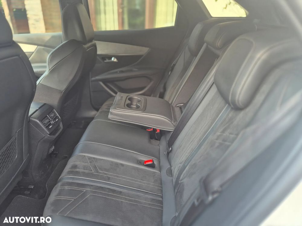 Peugeot 3008 1.5 BlueHDI S&S GT-Line - 6