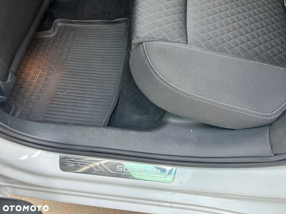 Skoda Superb 1.4 TSI ACT Style - 17