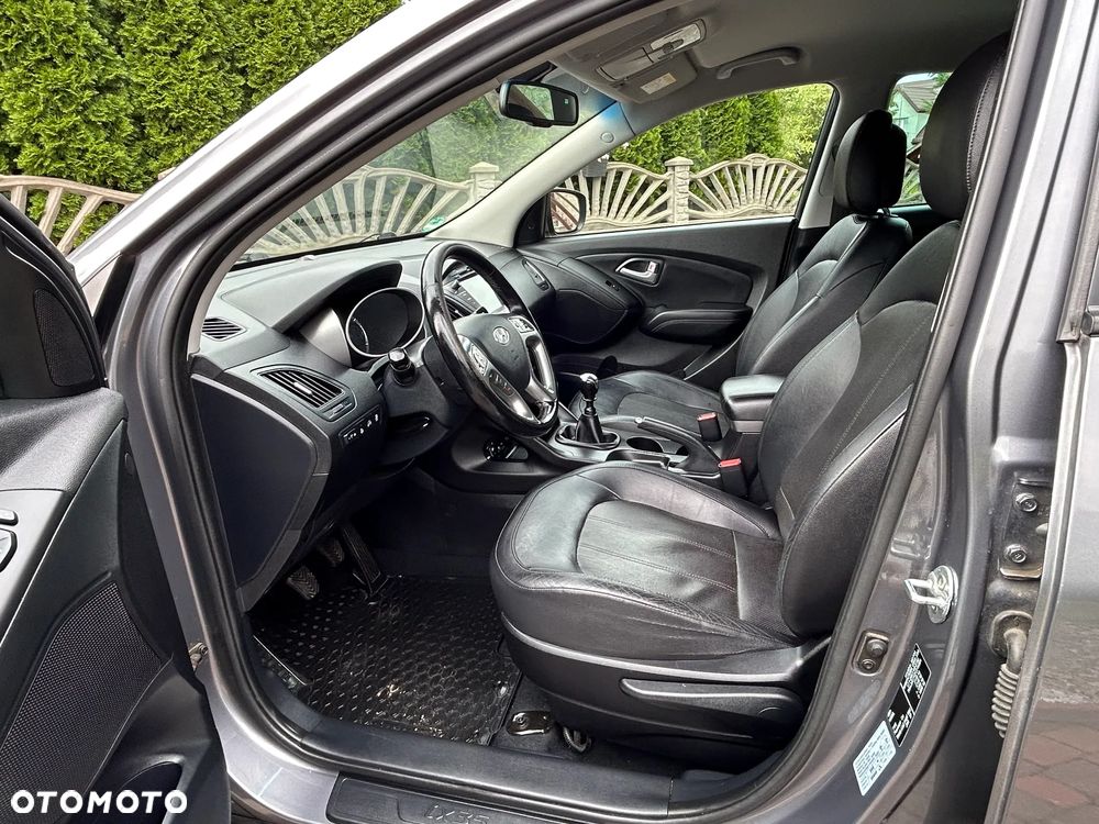 Hyundai ix35 - 11