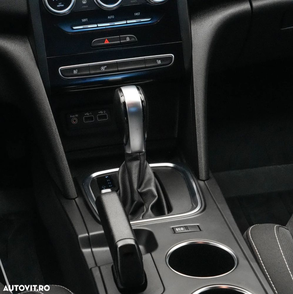 Renault Megane TCe 140 GPF EDC Equilibre - 19