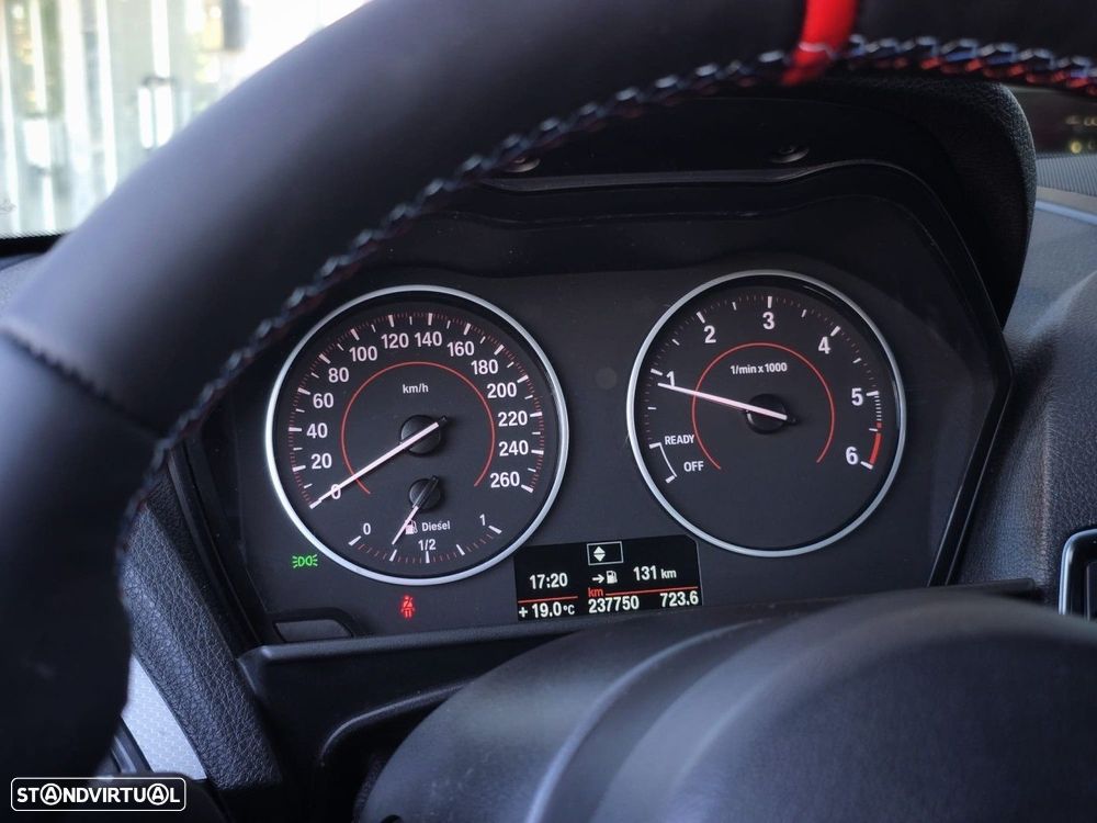 BMW 118 d xDrive Pack M - 24