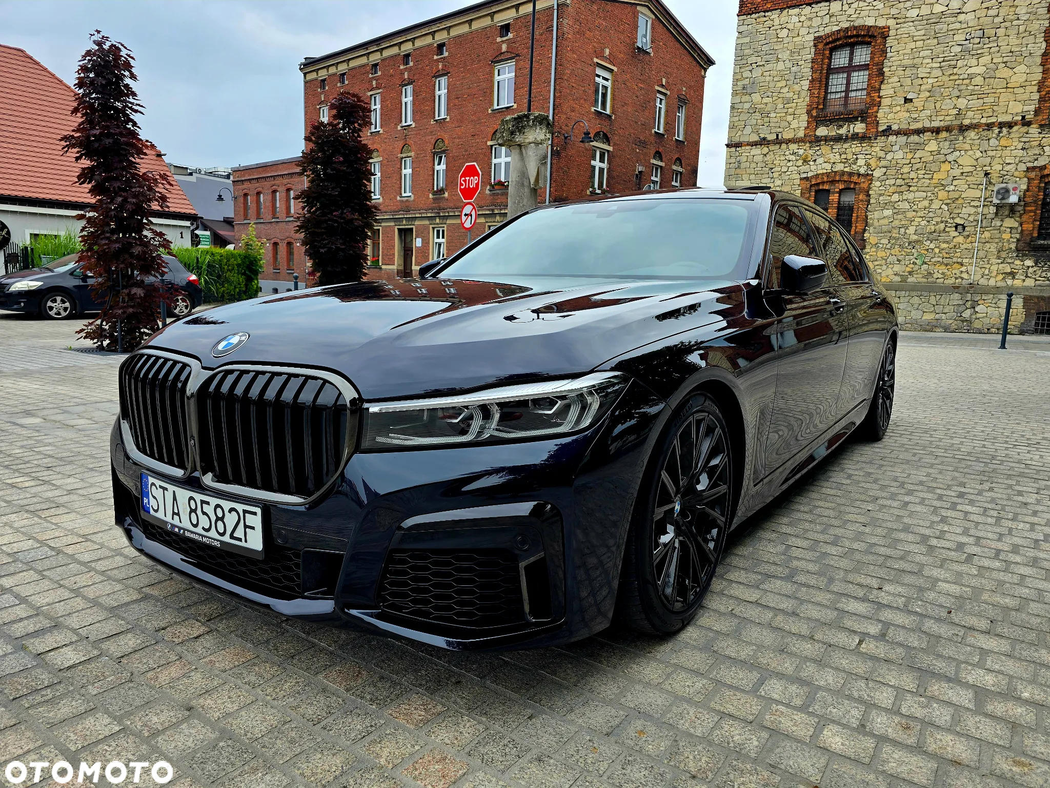 BMW Seria 7 740i - 3