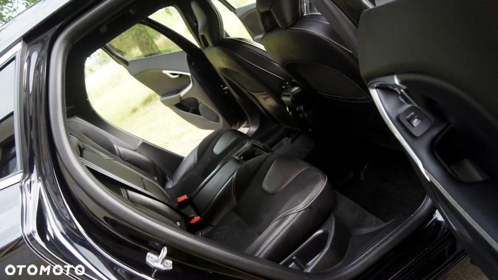 Volvo V40 T3 Drive-E R-Design Momentum - 32