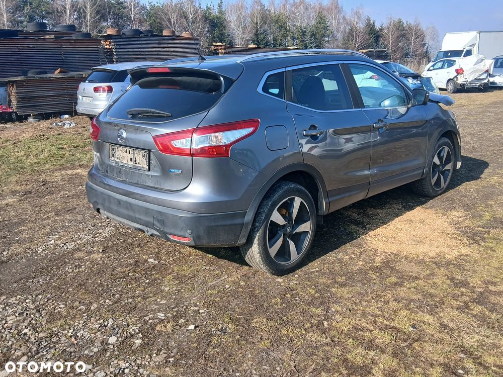 Nissan Qashqai 1.5 dCi Tekna+ - 2