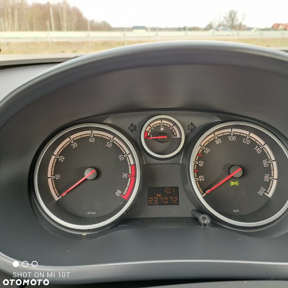 Opel Corsa - 15