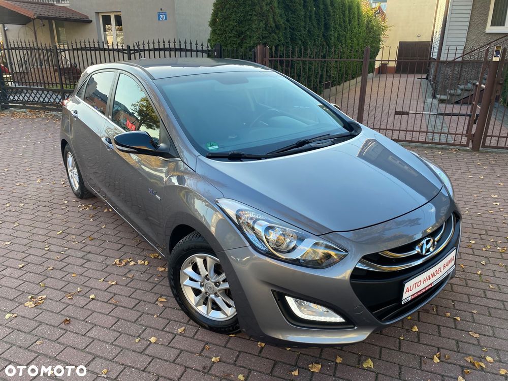 Hyundai i30 blue 1.6 GDI Trend - 31