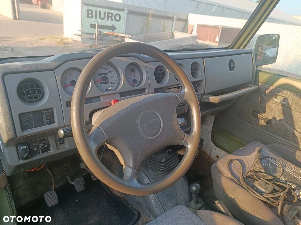 Suzuki Samurai - 10