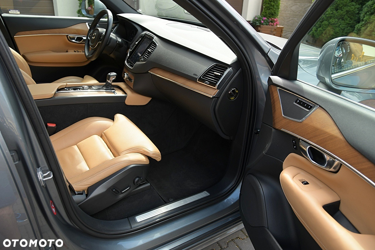 Volvo XC 90 D5 AWD Inscription - 17
