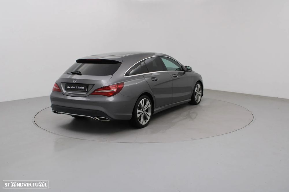 Mercedes-Benz CLA 180 d Shooting Brake Urban - 7
