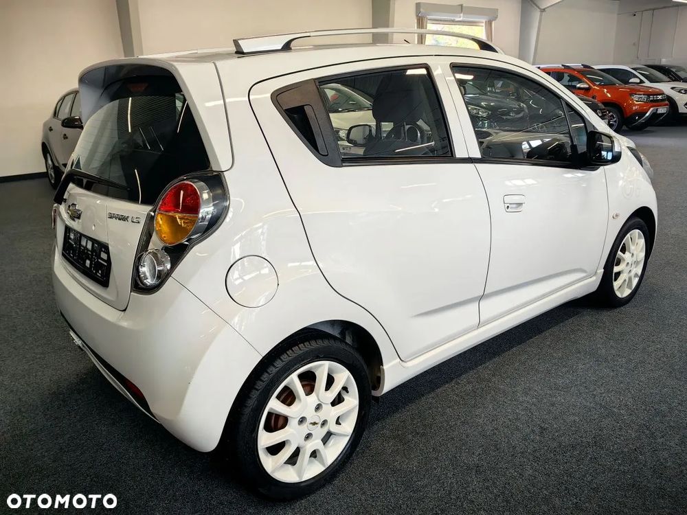 Chevrolet Spark 1.2 LTZ - 4